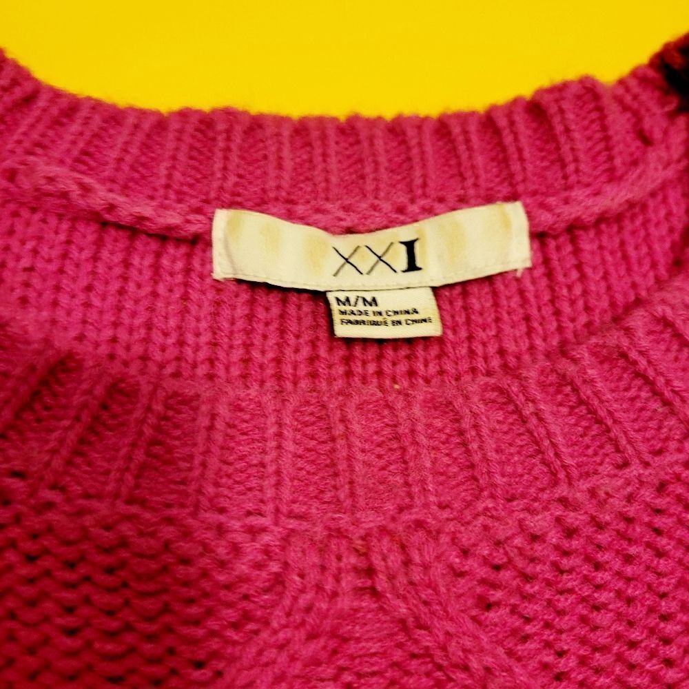 2/$20 Forever 21 hot pink knitted crewneck sweater - Picture 4 of 4